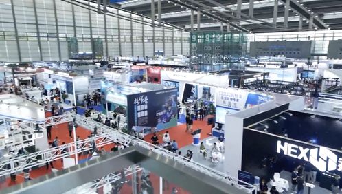 新華全媒 世界無人機大會 3000多架無人機亮相深圳